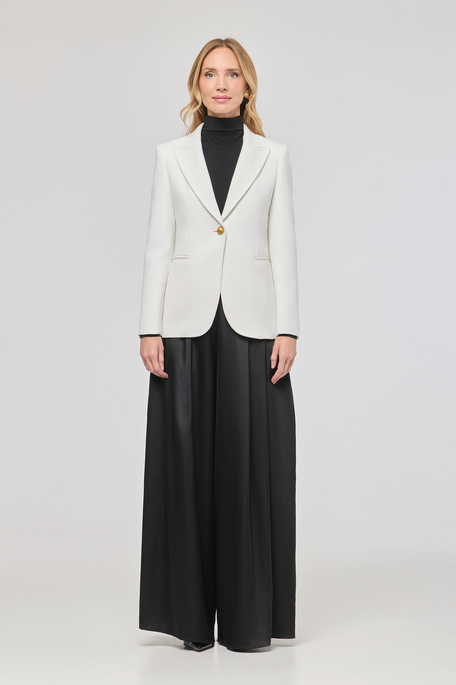 Garcia Vintage 01 White Blazer with Pick Stitch Lapel - Limited Edition