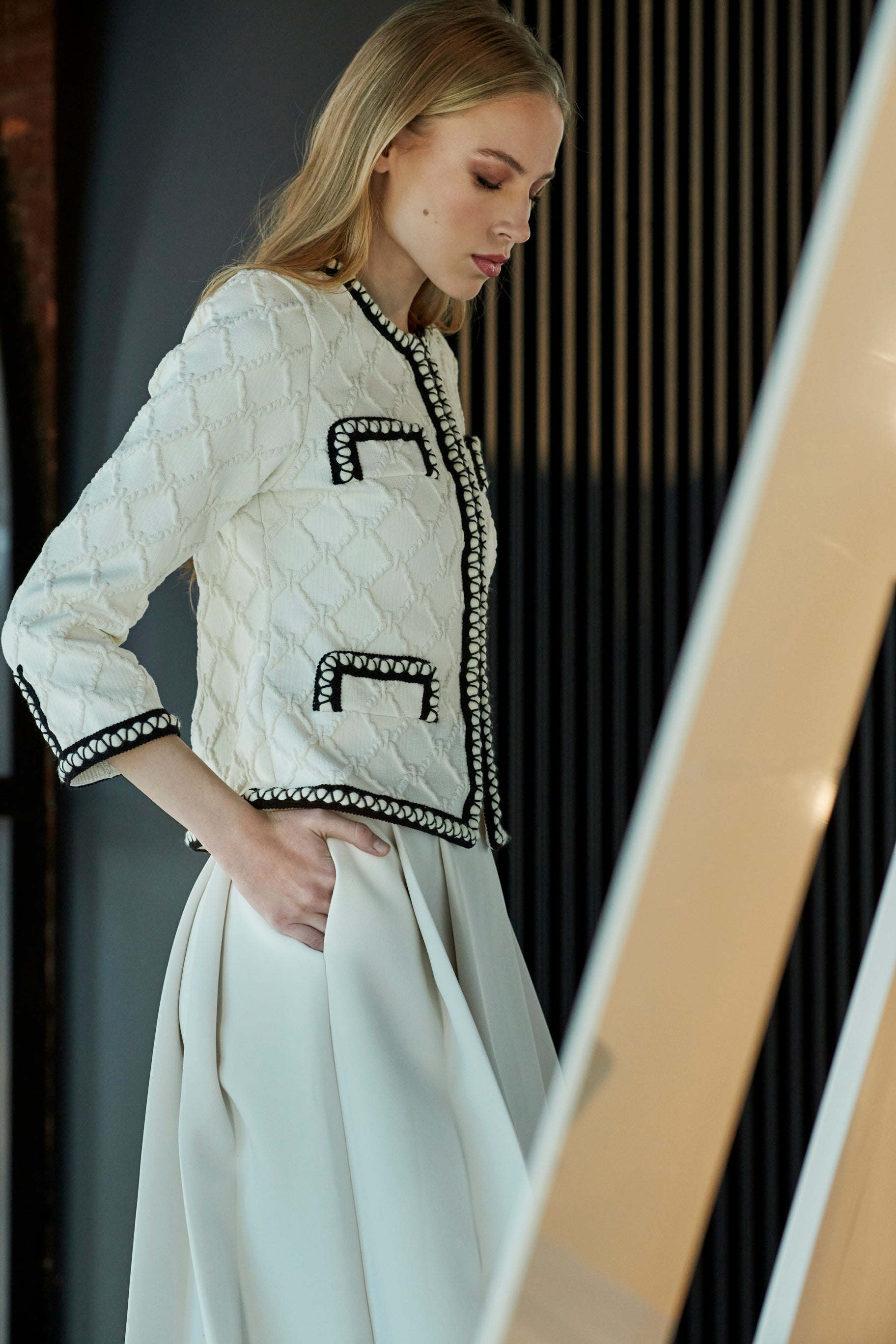 GAJA WHITE TWEED JACKET