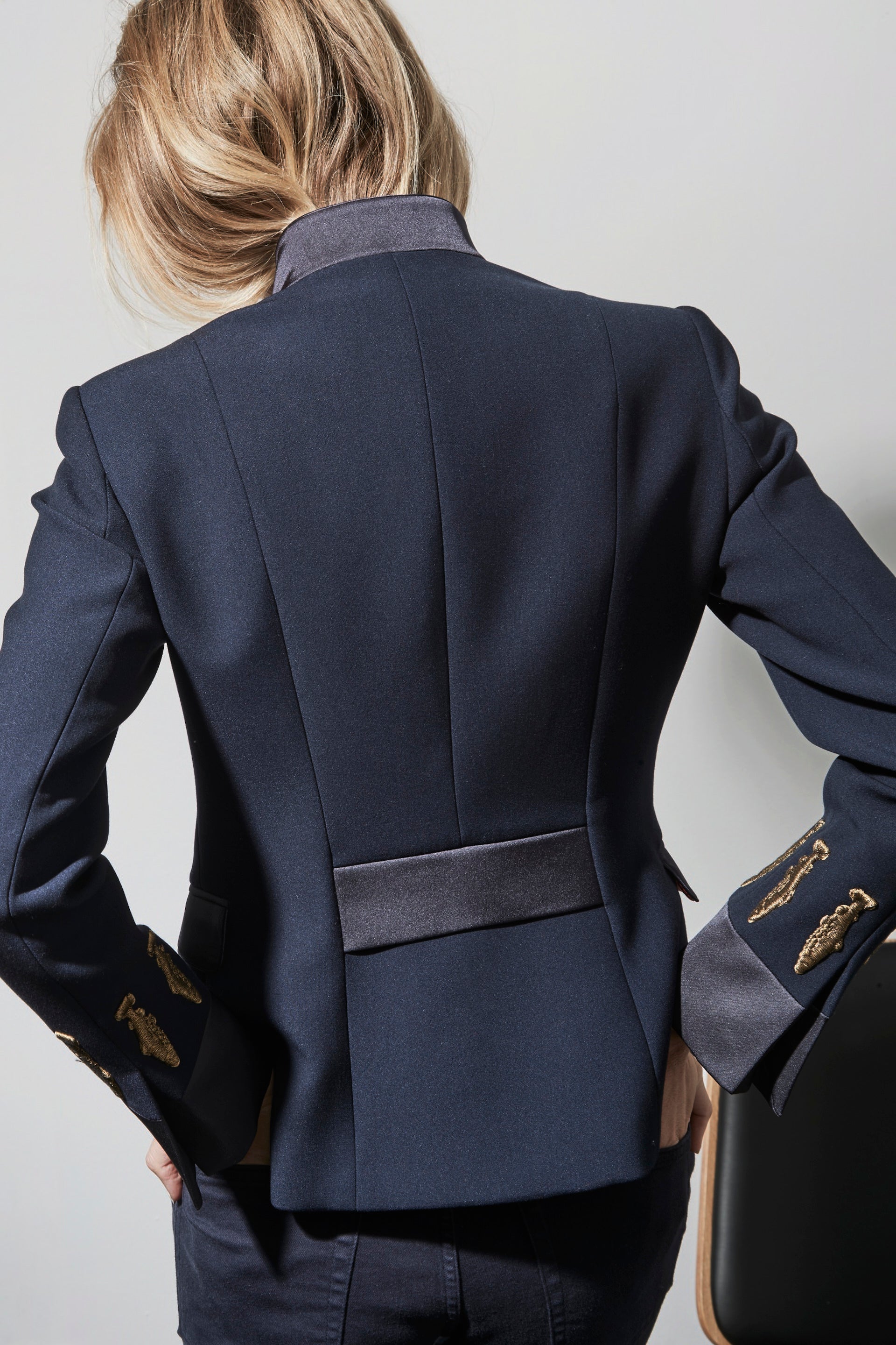 NUVOLA NAVY MILITARY BLAZER