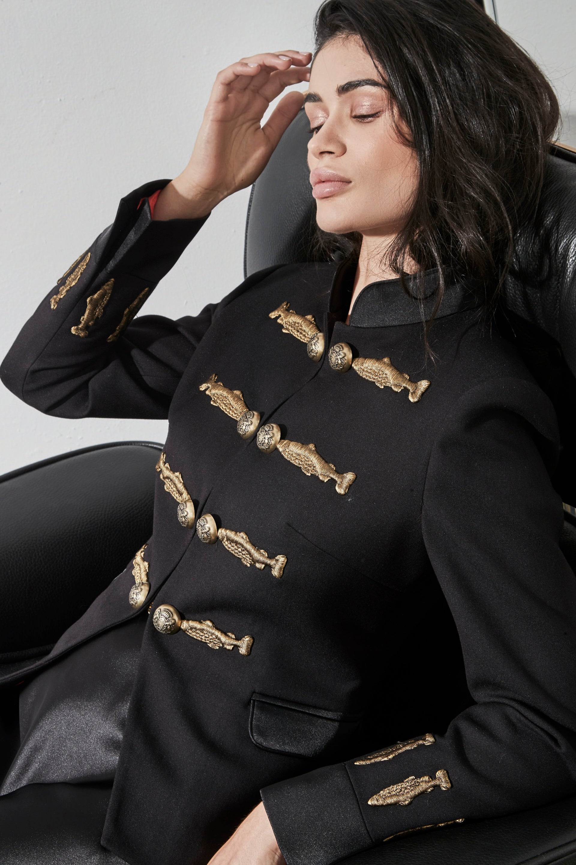 NUVOLA BLACK MILITARY BLAZER