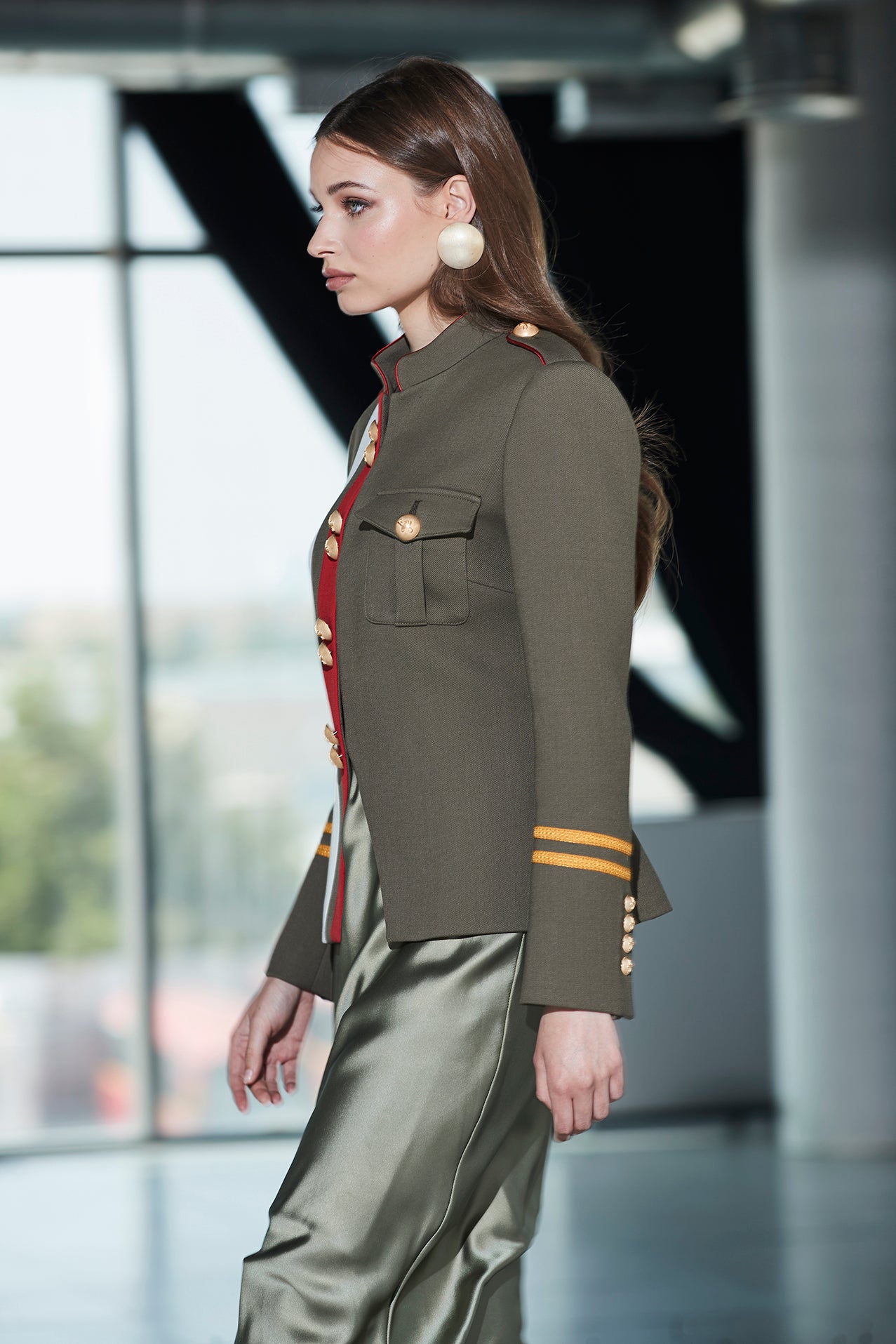 BLAZER MILITAR VERDE CLAUDIA LONDON