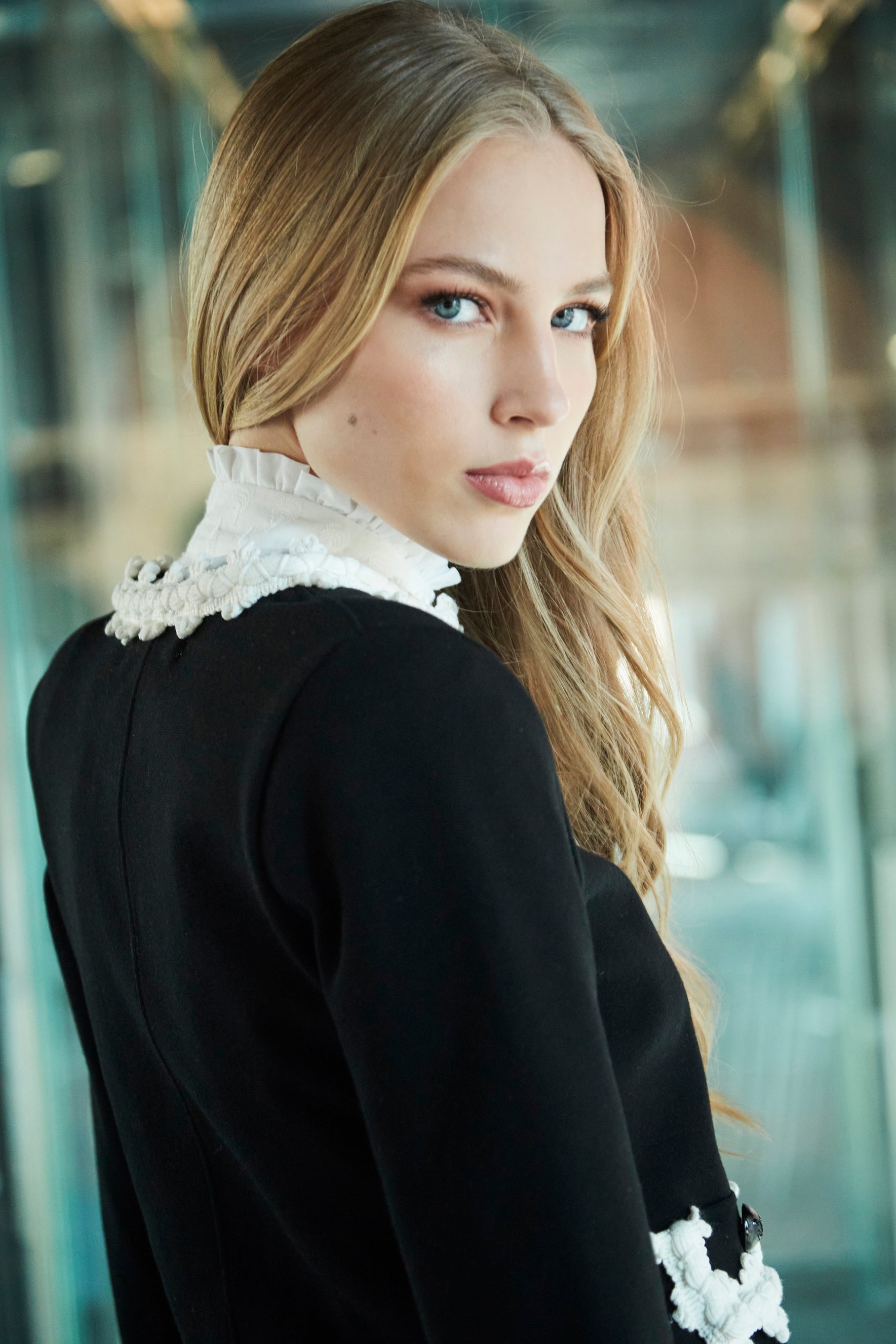 CHAQUETA PUNTO NEGRO RENÉ