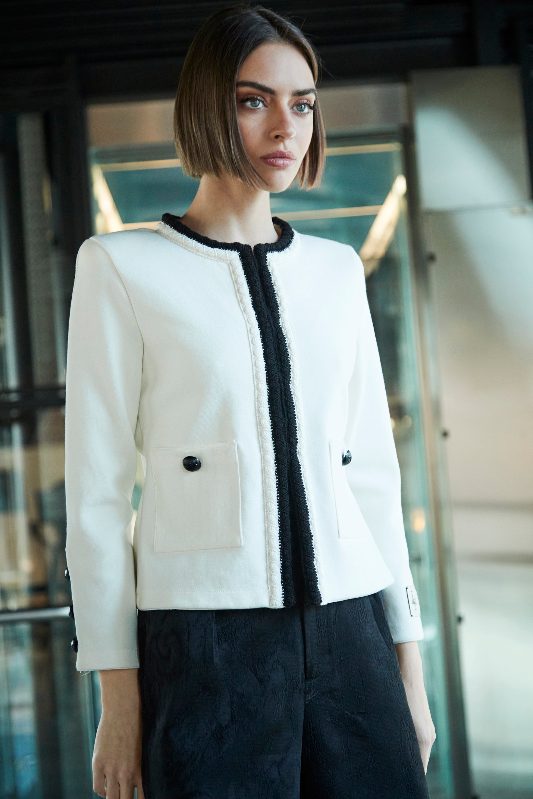 CHAQUETA TWEED CORTA CRUDO BAPTISTE