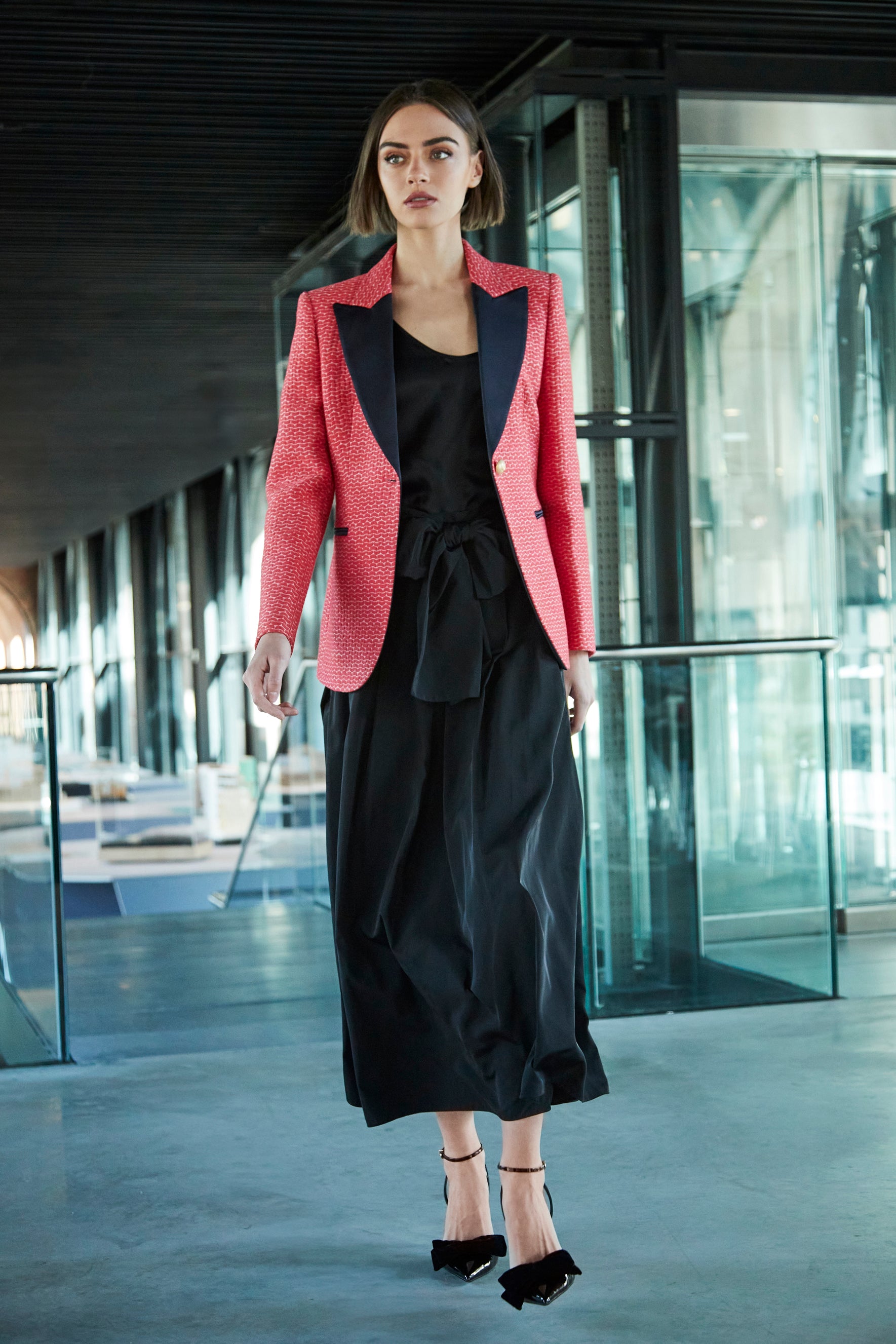 SATIN LAPEL BLAZER VICENZA