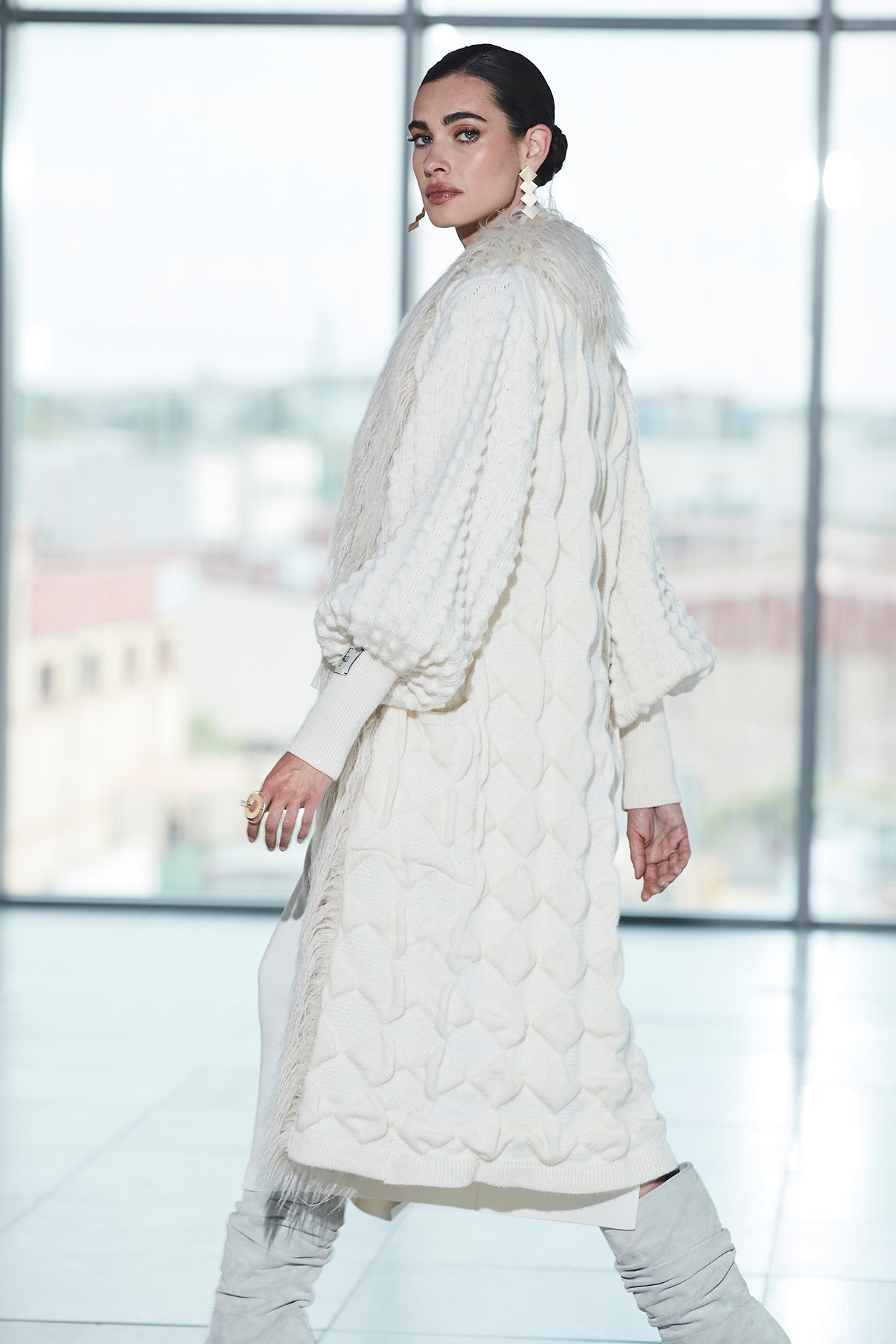 GUSTAVE LONG CREAM CARDIGAN WITH FUR