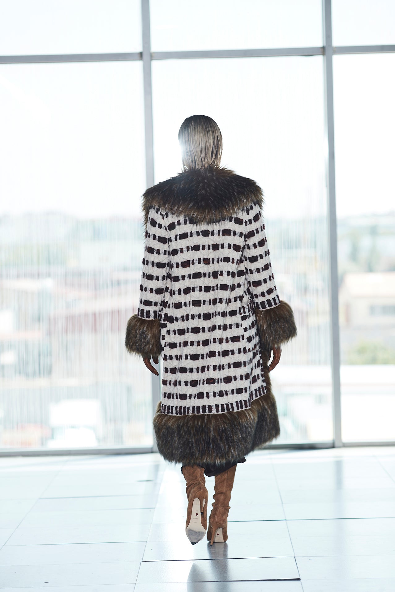 CLAIRE LONG OFF-WHITE ALPACA COAT