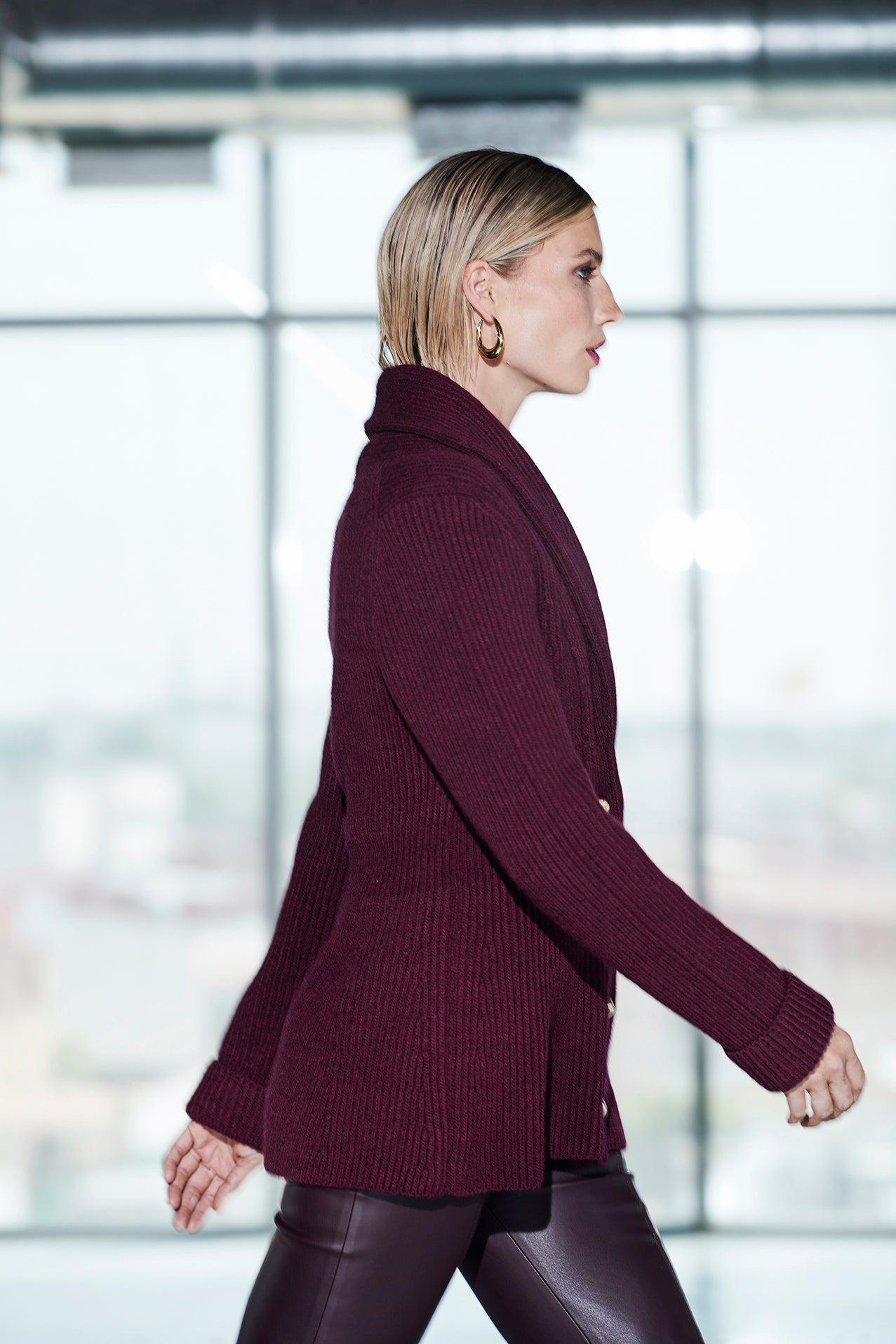 FITTED MAROON BABETTE JACKET