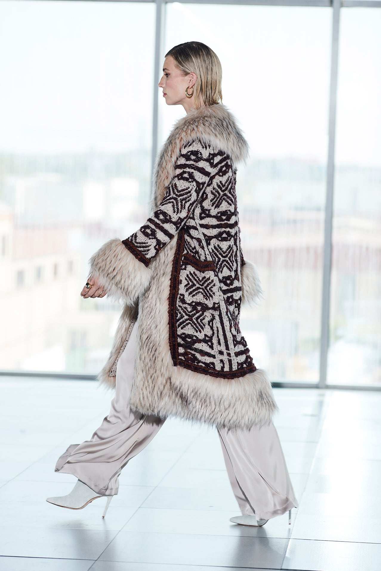 SEBASTIEN LONG BEIGE JACQUARD COAT