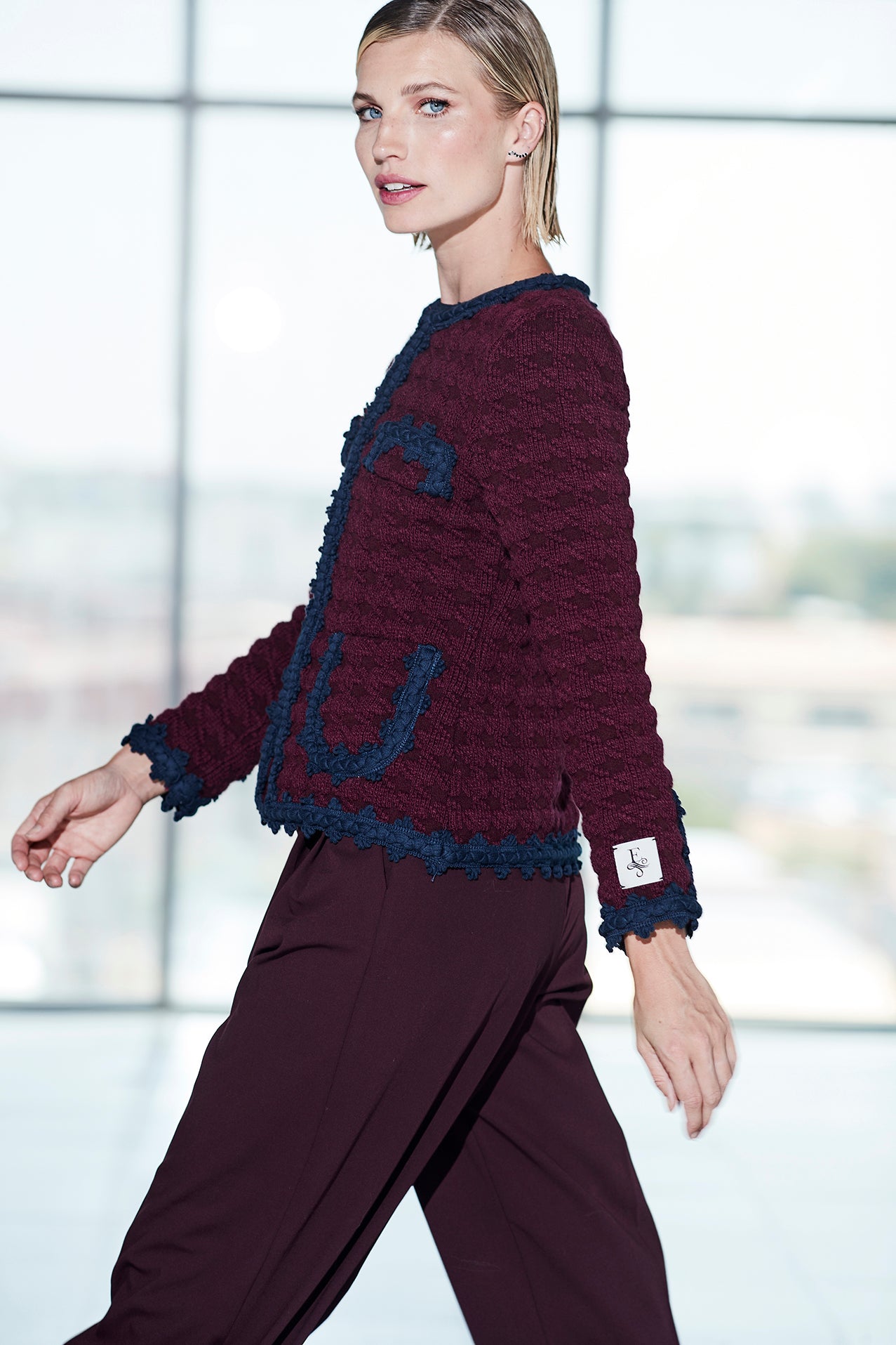 VIOLETTE SHORT GARNET JACKET