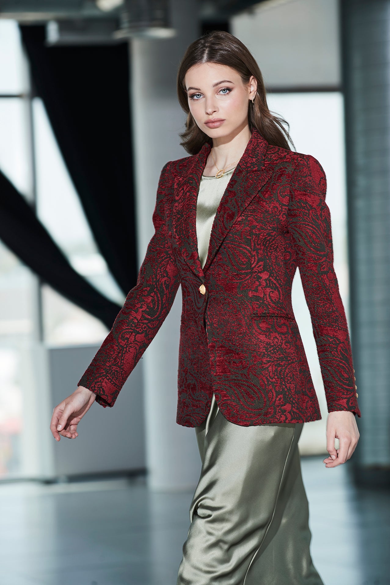 MERLOT SCOTLAND FLOWER JACQUARD BLAZER