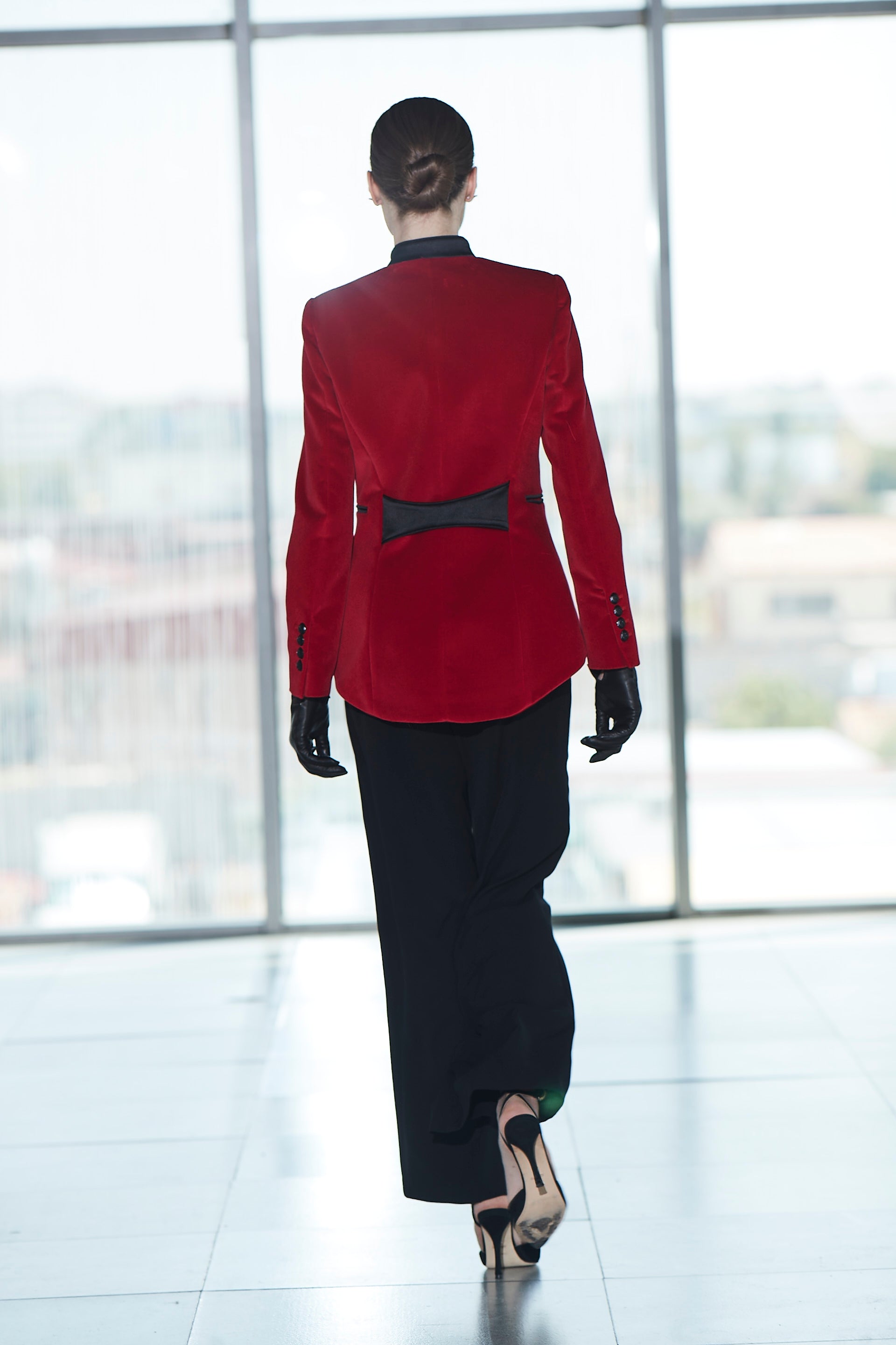 RENATA VELVET RED BLAZER