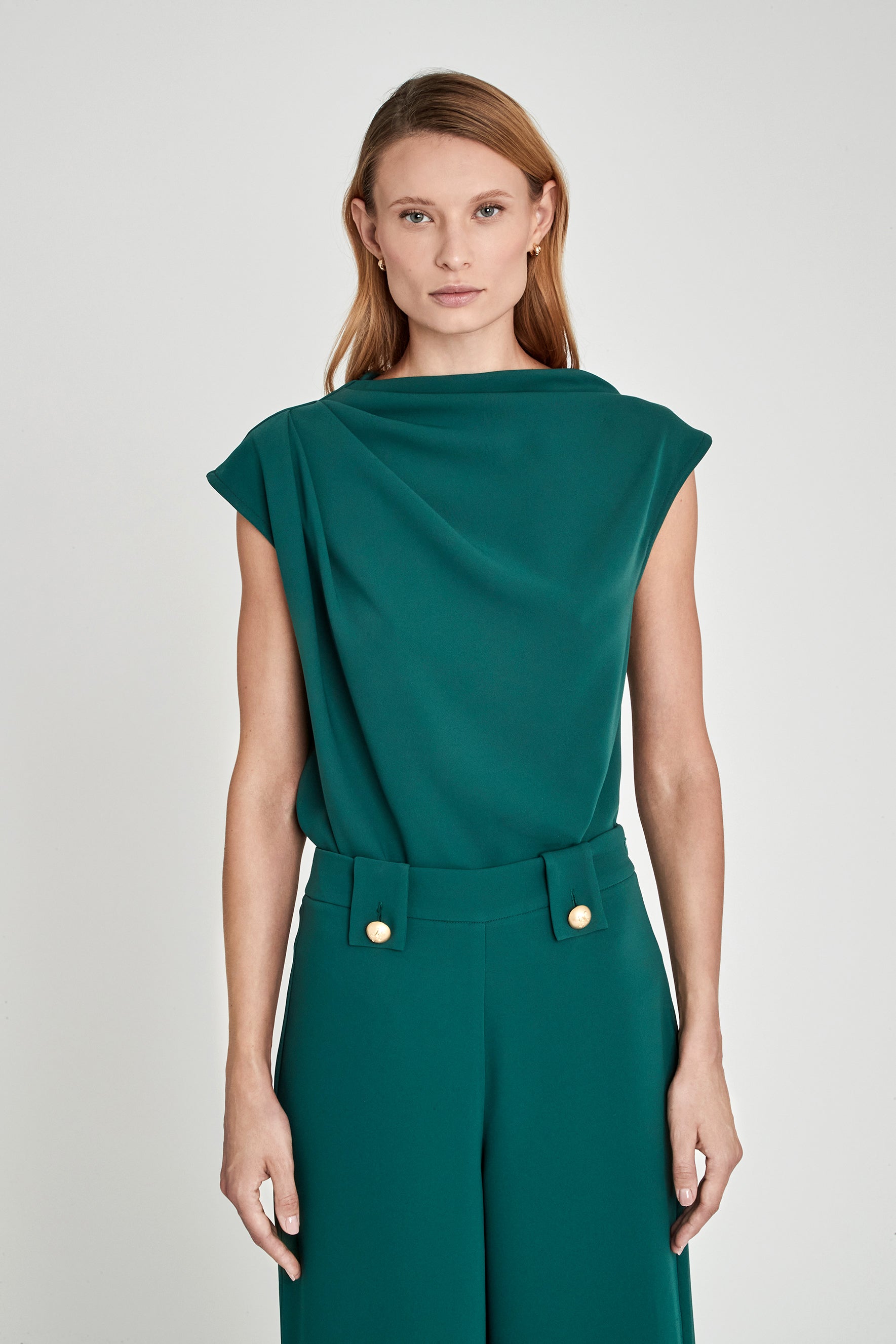 CIPRÉS BENEDETTA ASYMMETRICAL TOP