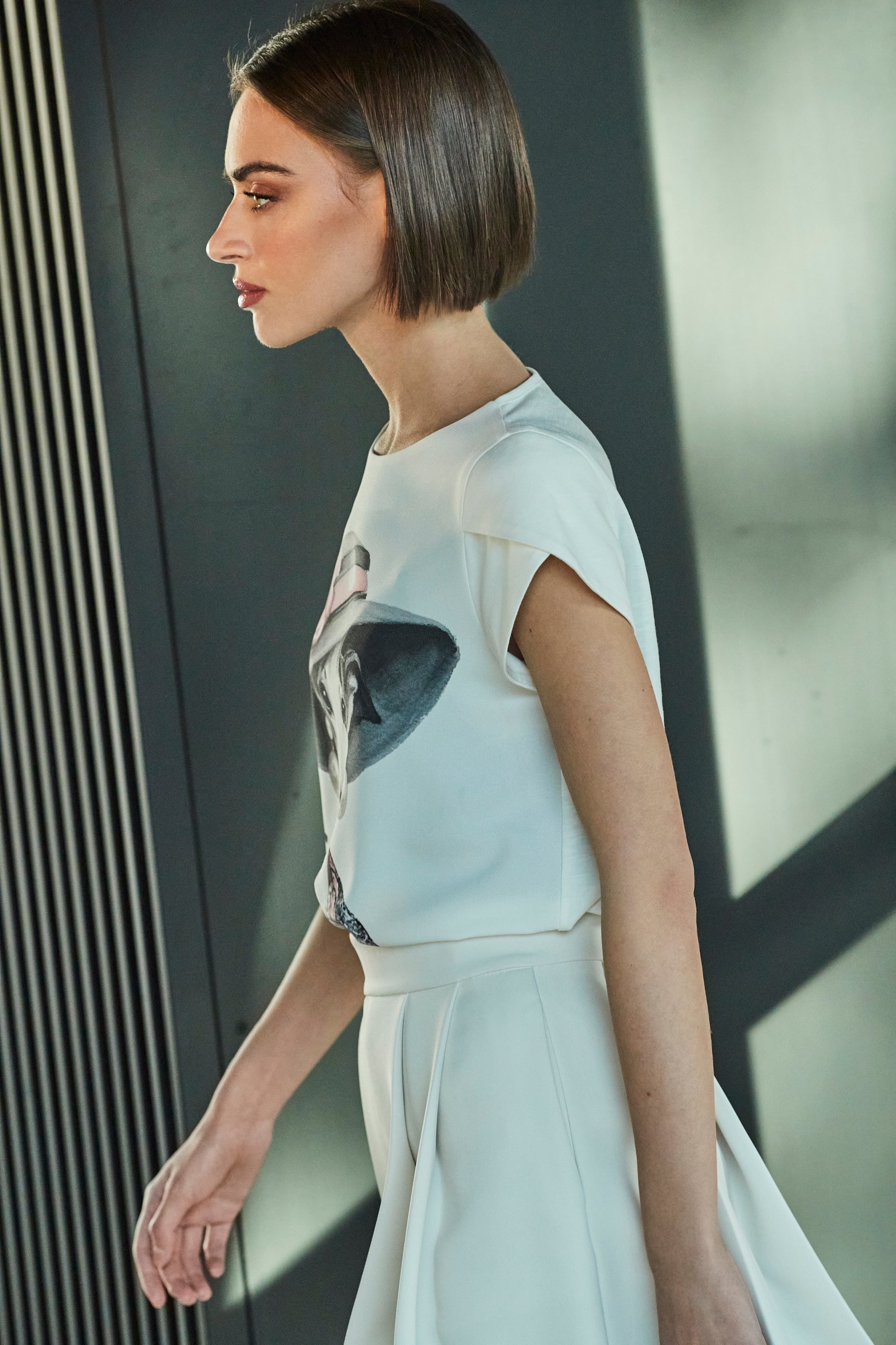 WHITE CAMELIA T-SHIRT