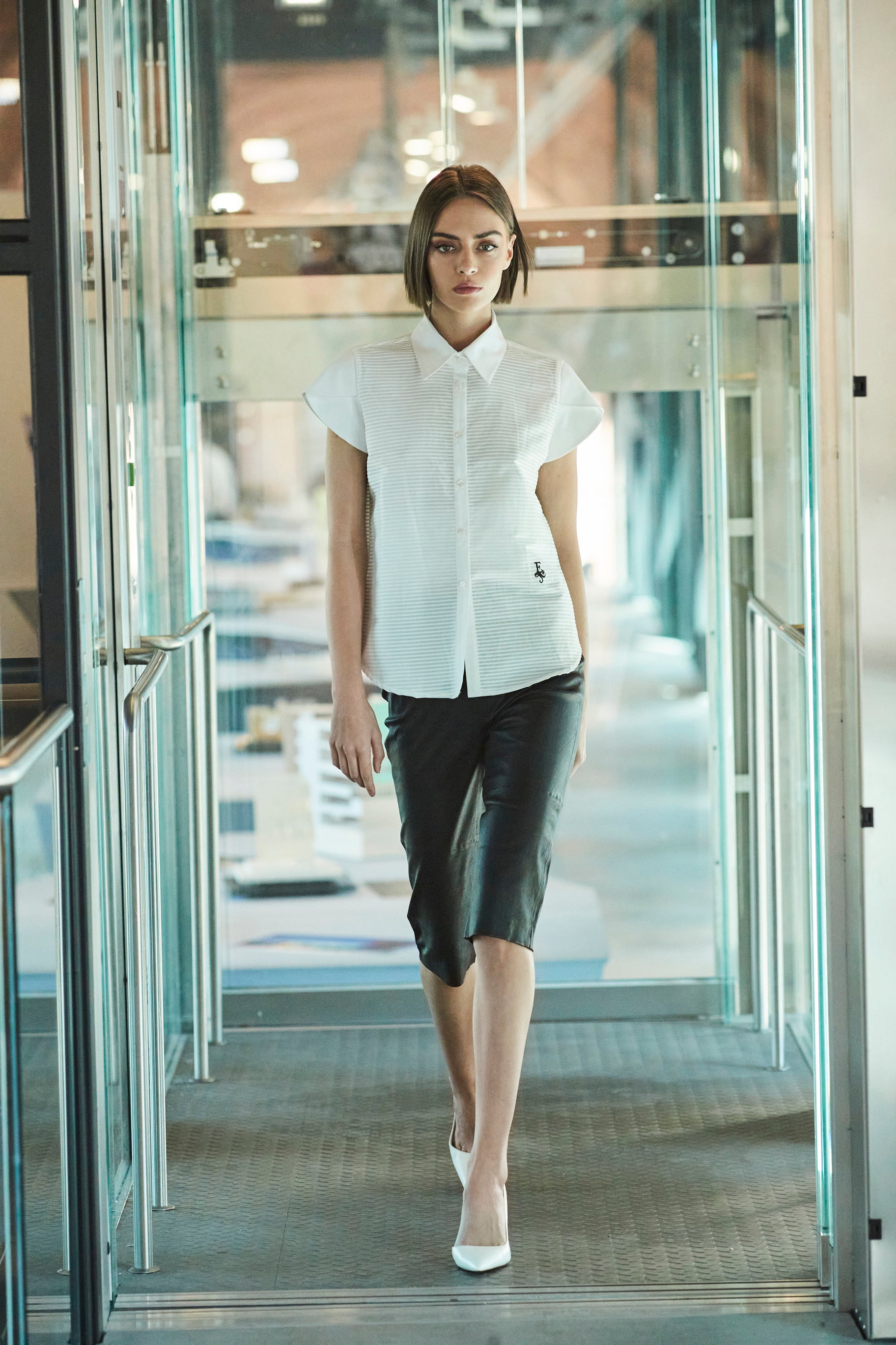 HENRIETTA TAILORED PINTUCK SHIRT