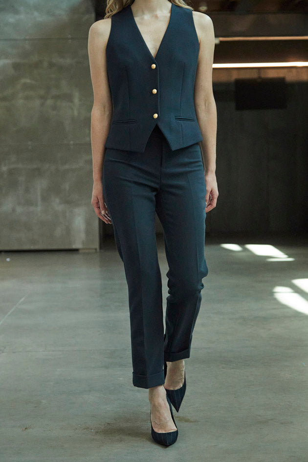 ATELIER 02 NAVY BUCKLE TROUSERS