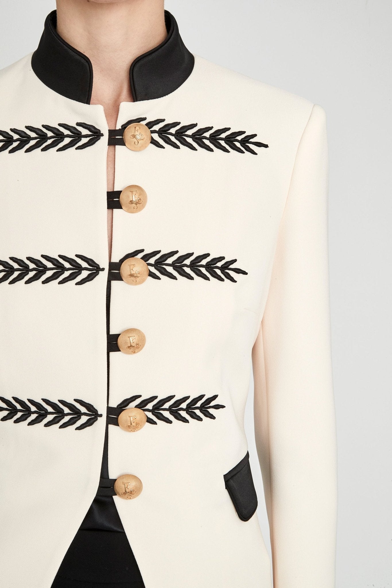BLAZER MILITAR CREMA RENATA 01 - THE EXTREME COLLECTION