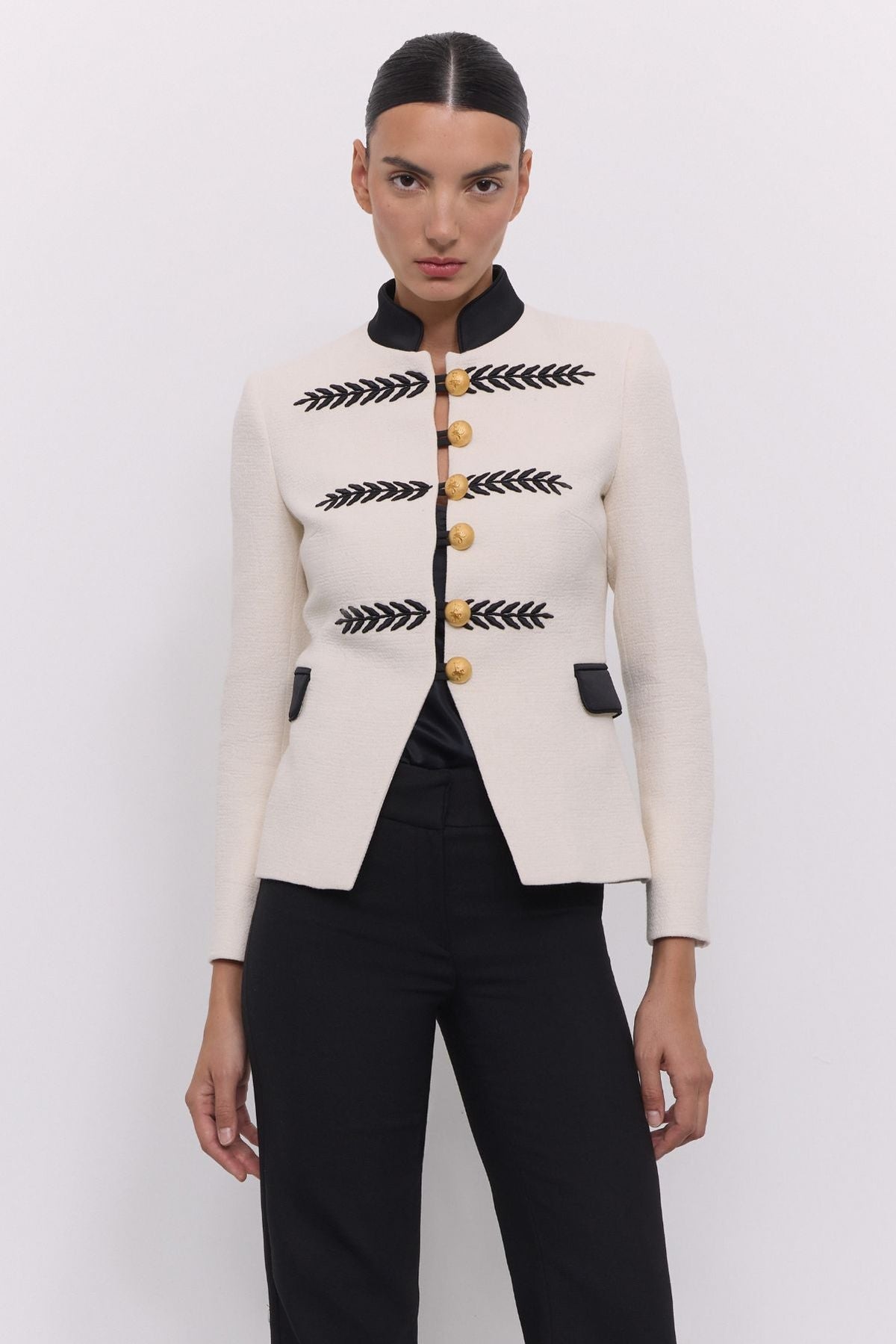 Cropped Embroidered Blazer Renata 01 - Limited Edition - THE EXTREME COLLECTION