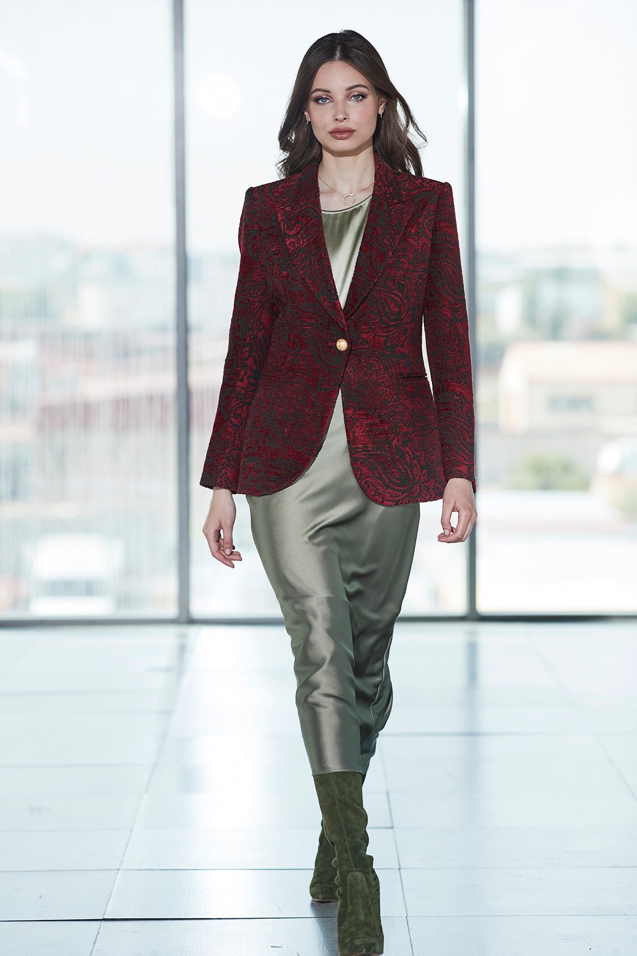 MERLOT SCOTLAND FLOWER JACQUARD BLAZER - THE EXTREME COLLECTION