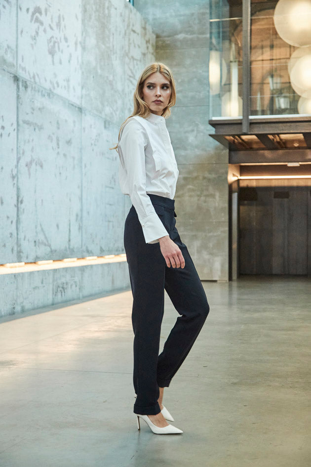 OLIVIA NAVY PLEATED TROUSERS
