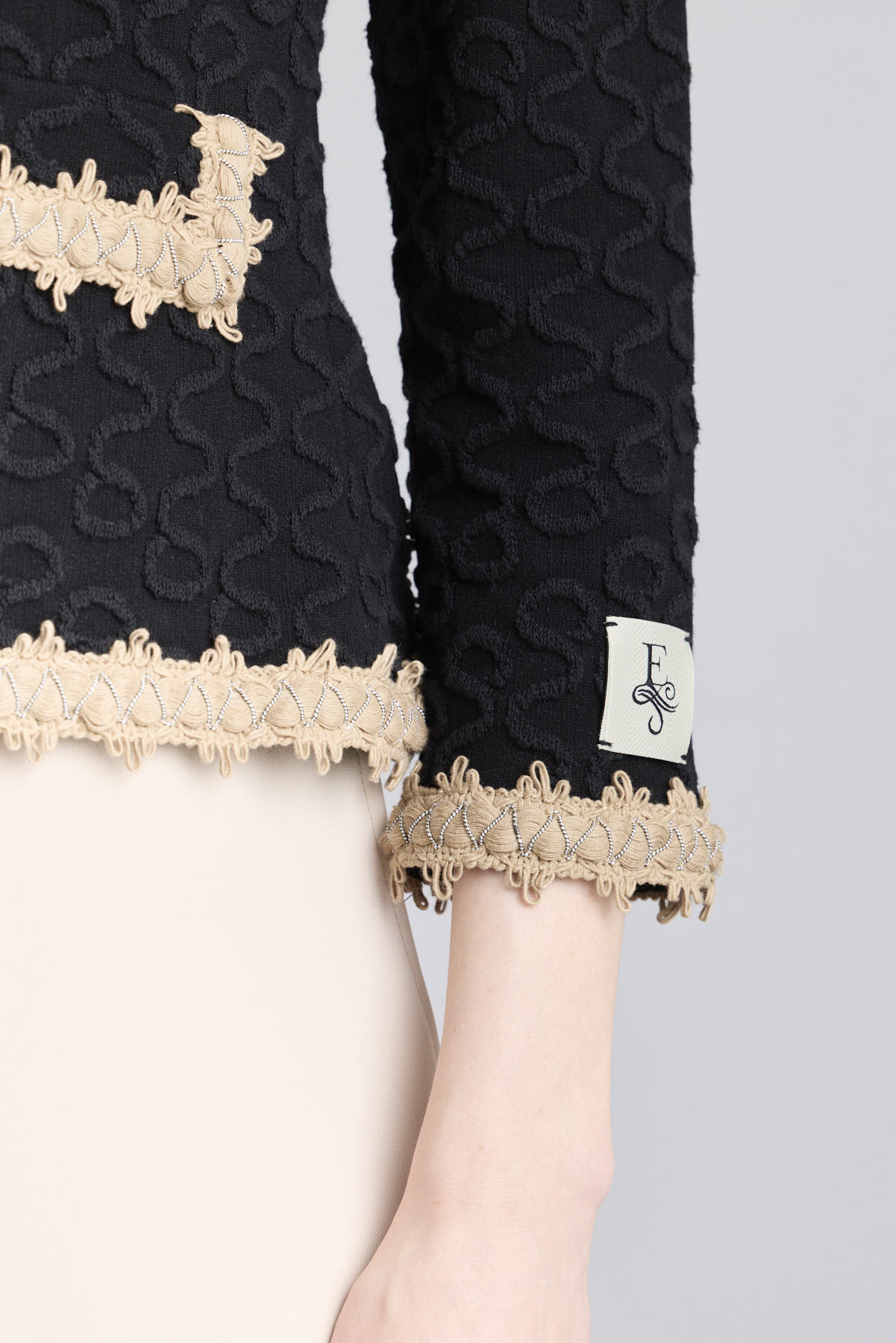 Paola Raised Embroidery Knit Jacket - Limited Edition - THE EXTREME COLLECTION