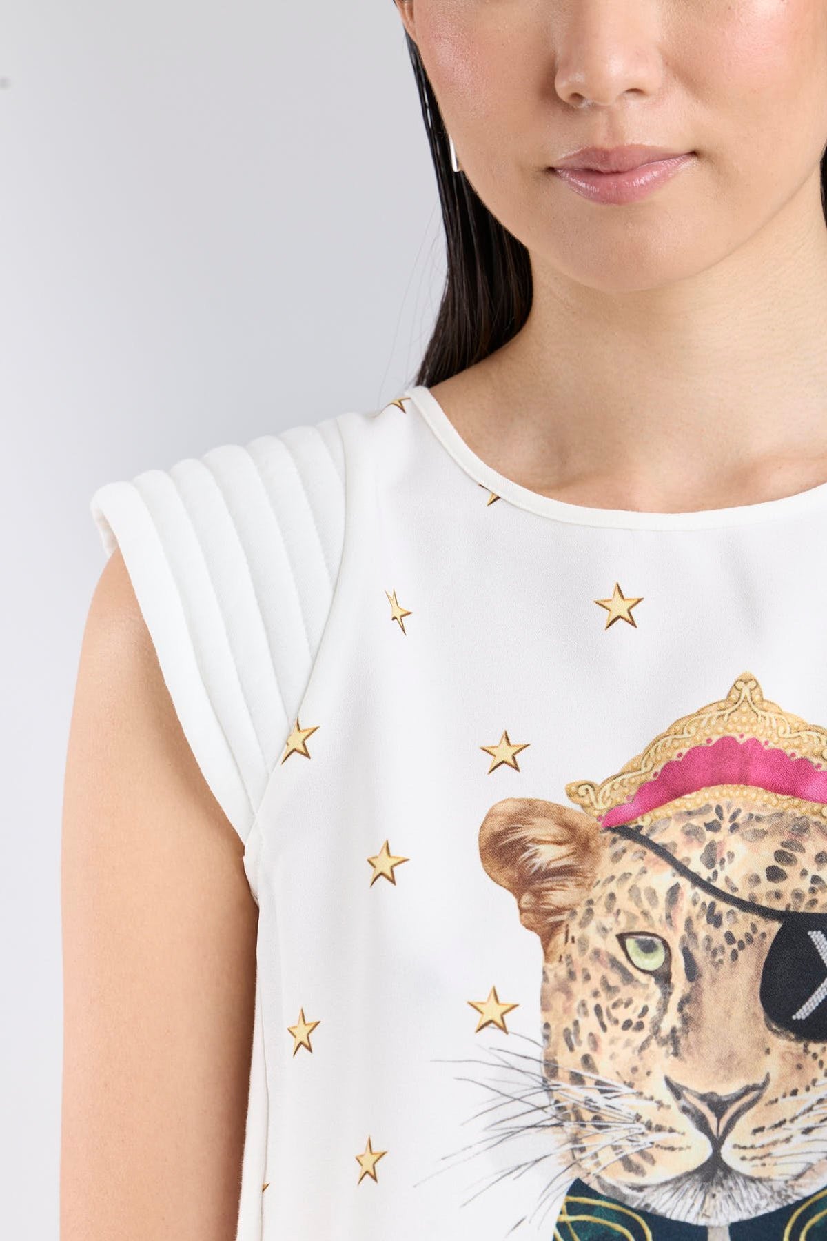 Printed White T-Shirt Anne Bonny - Limited Edition - THE EXTREME COLLECTION