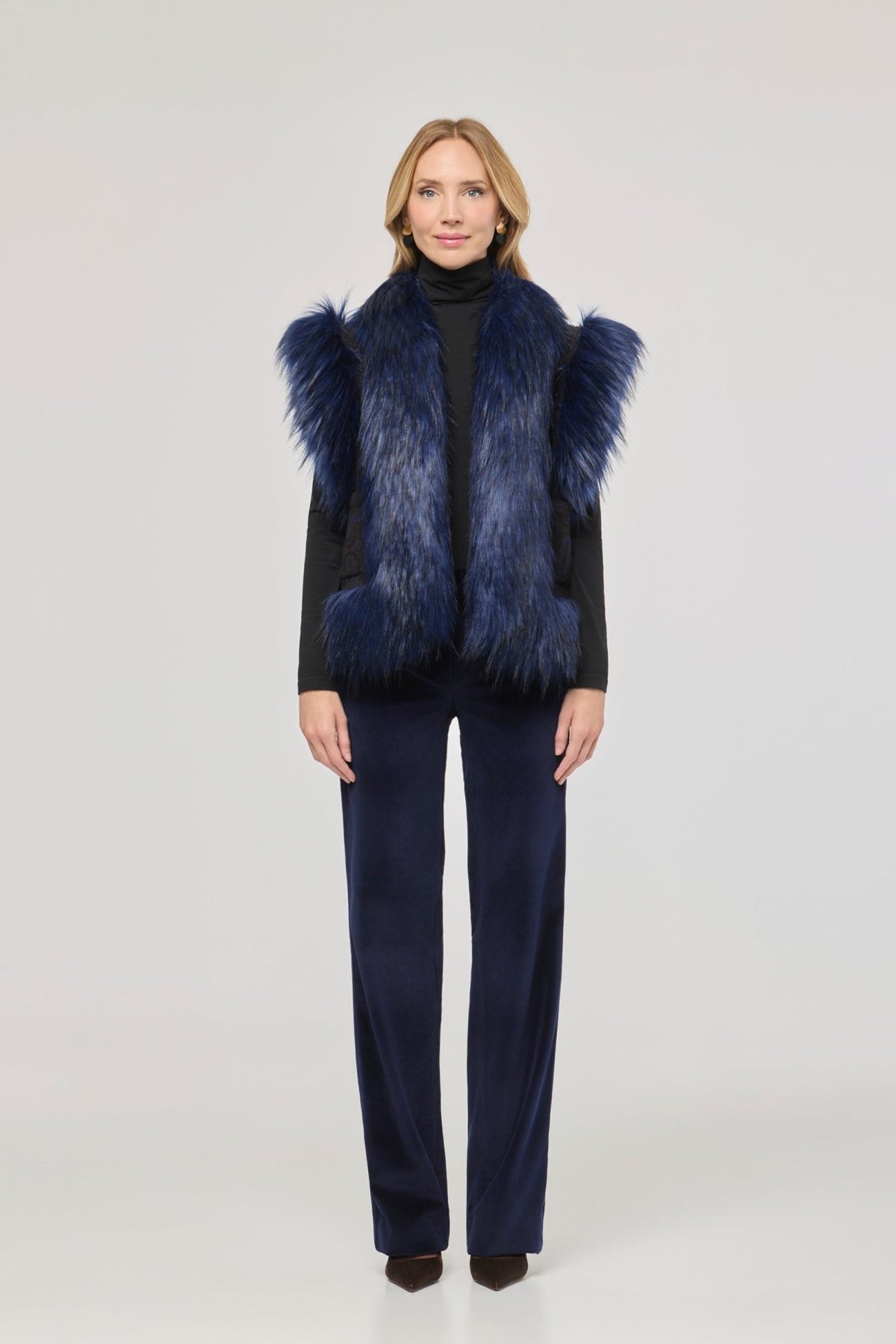 Theodoro Knit Vest with Faux Fur - Limited Edition - THE EXTREME COLLECTION