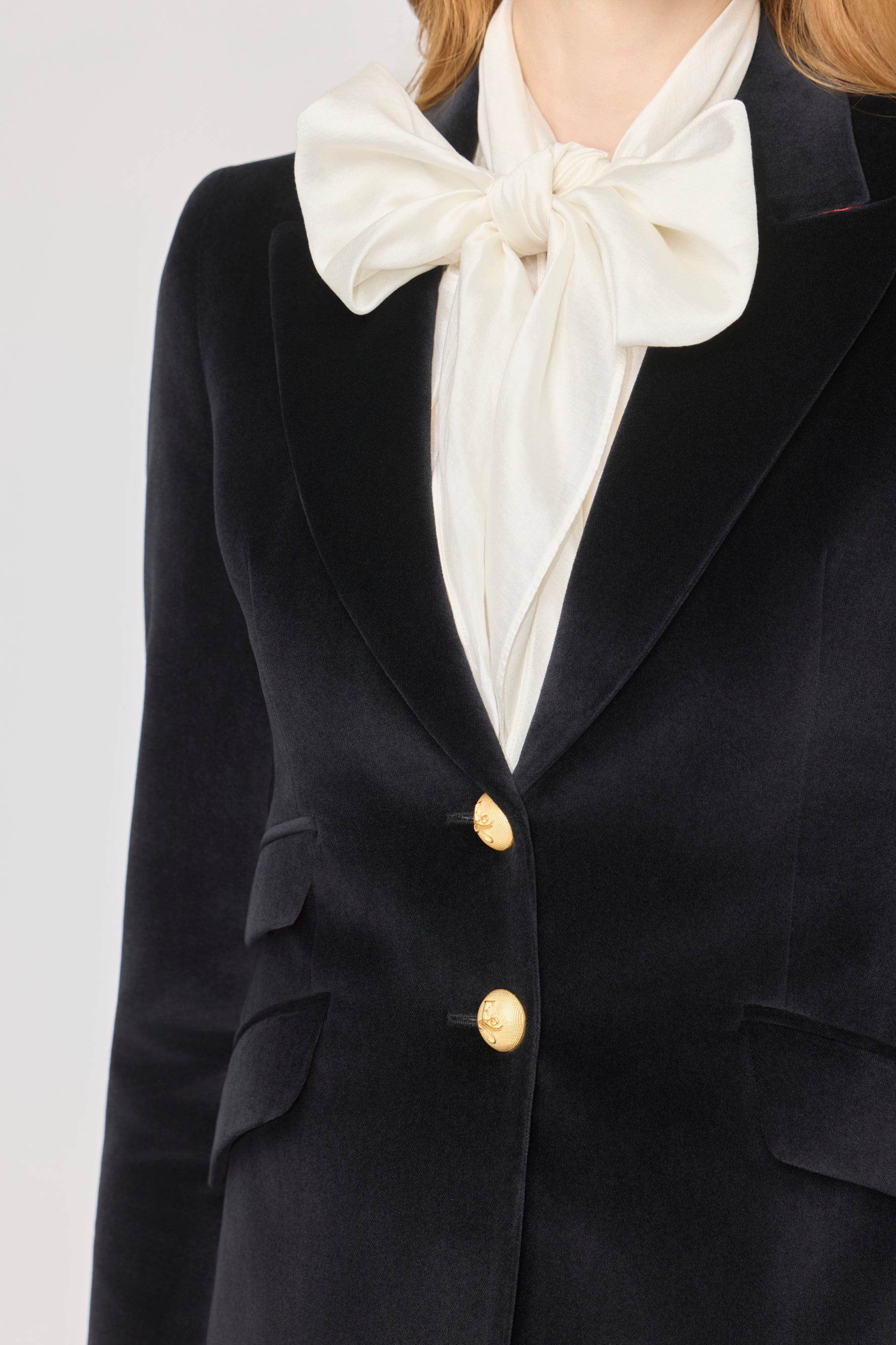 Oliva Black Velvet Blazer - Limited Edition