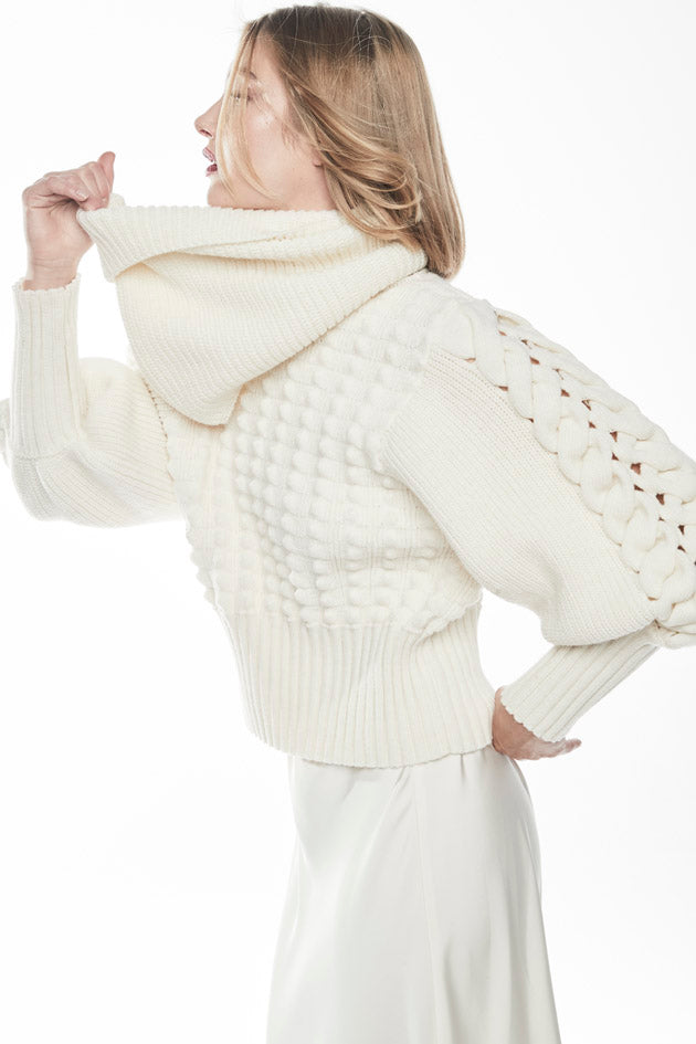 CAPUCINE CABLE KNIT SWEATER