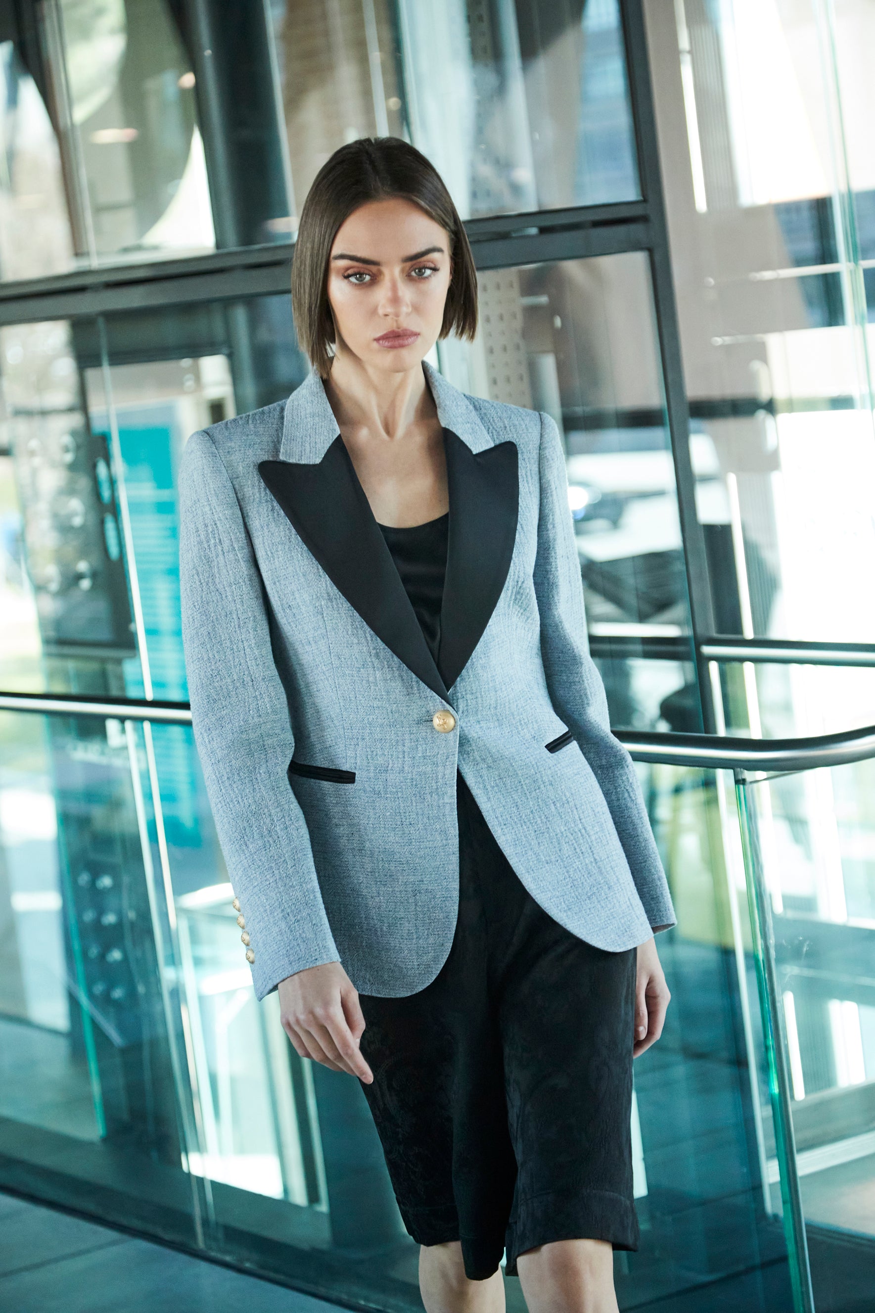 BLAZER AZUL SOLAPA NEGRO CIPRIANI