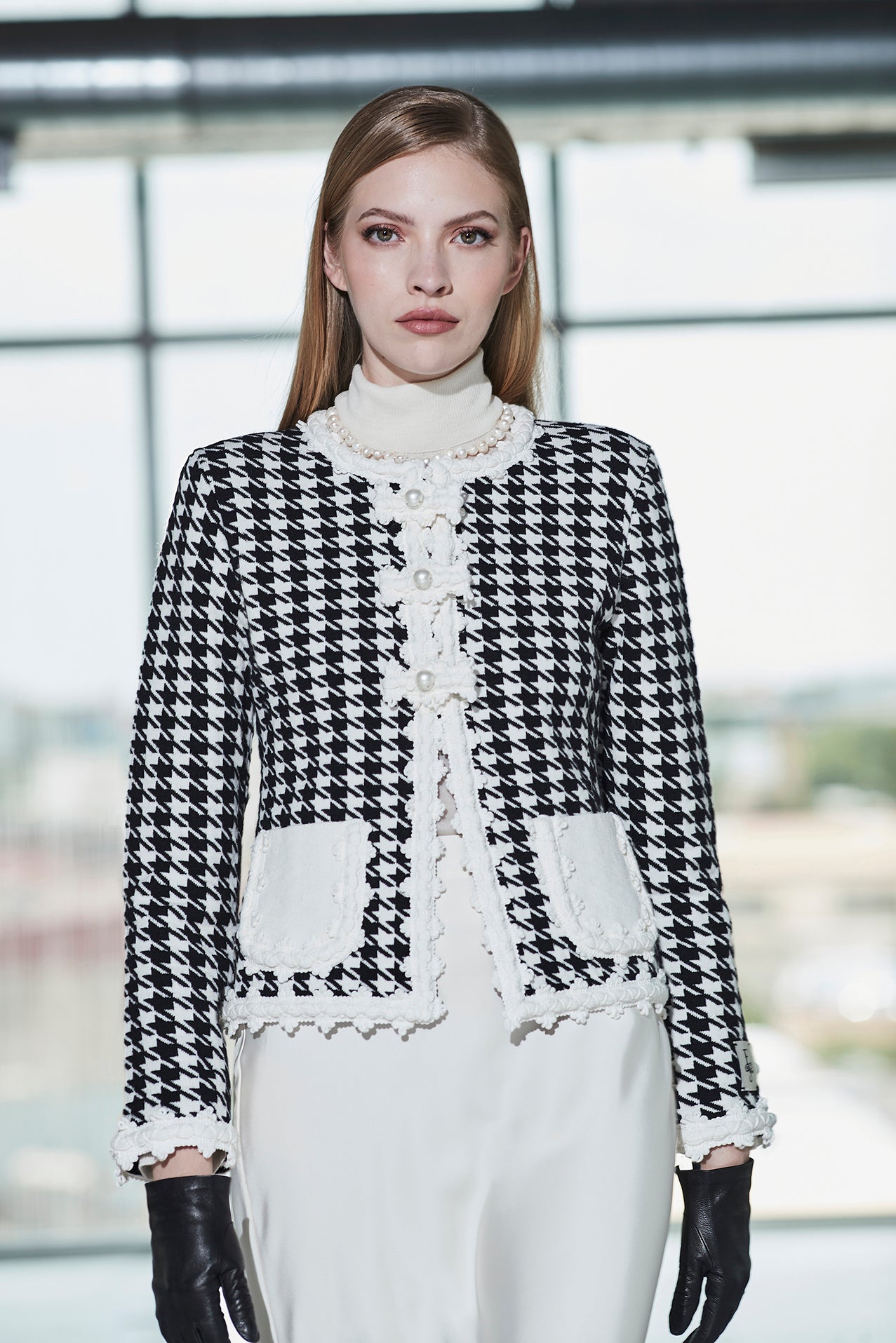 GENEVA SHORT CREAM HOUNDSTOOTH JACKET