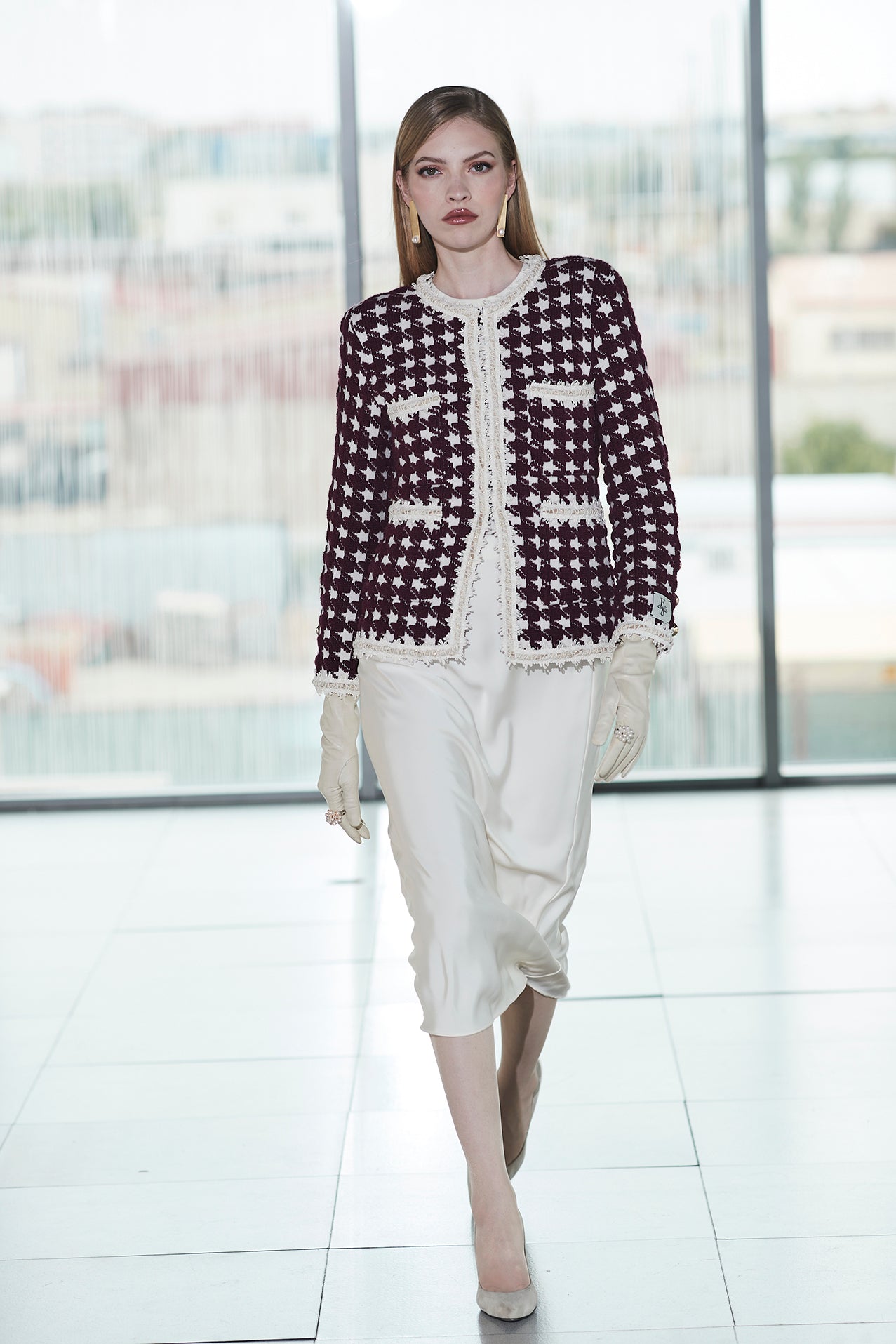 MARGOT SHORT BURGUNDY HOUNDSTOOTH JACKET