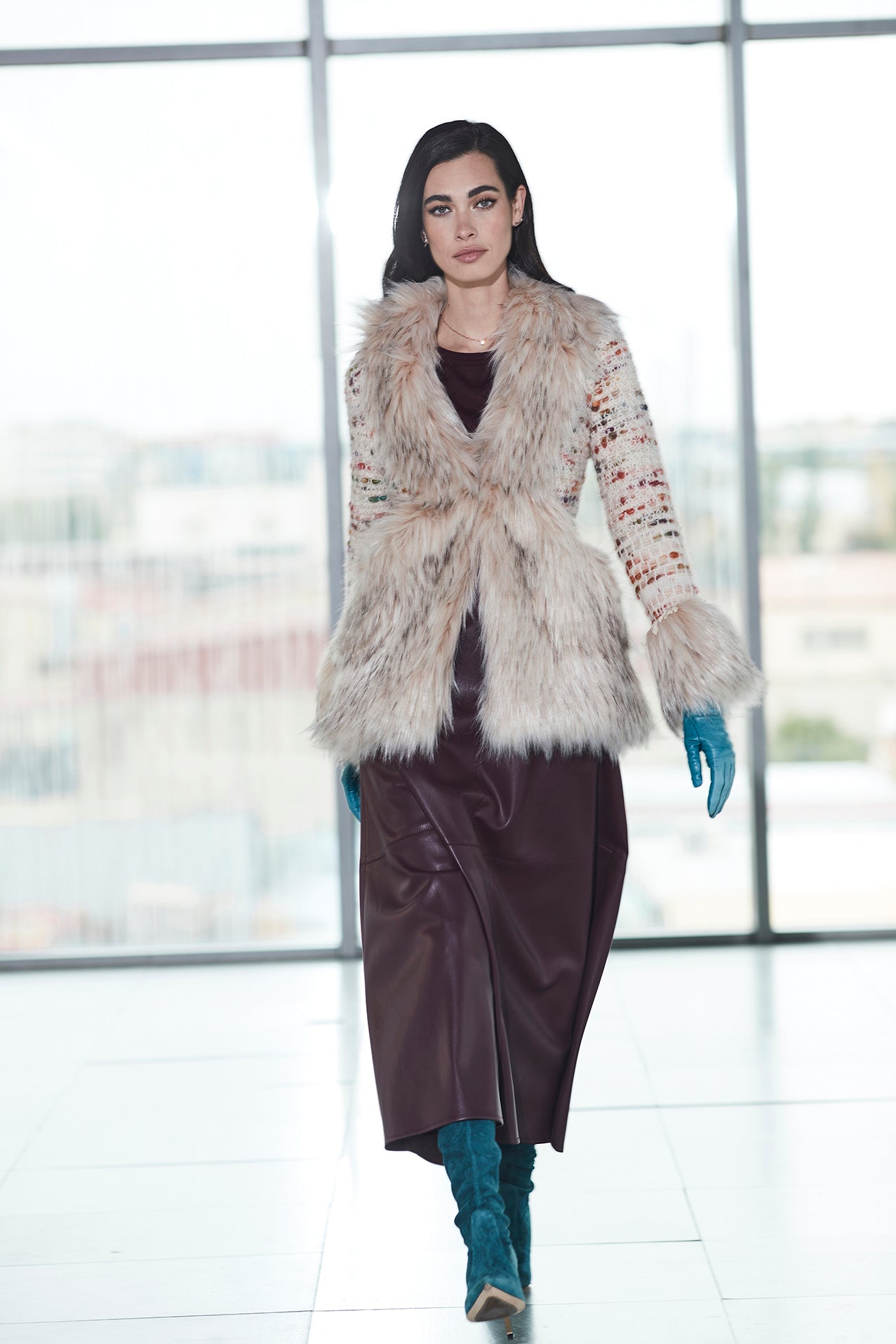 CRUDE ALPACA SHORT COAT CLEMENCE