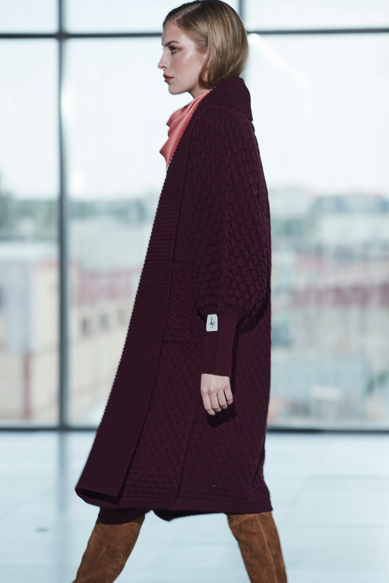 GENEVIEVE LONG BURGUNDY CARDIGAN 