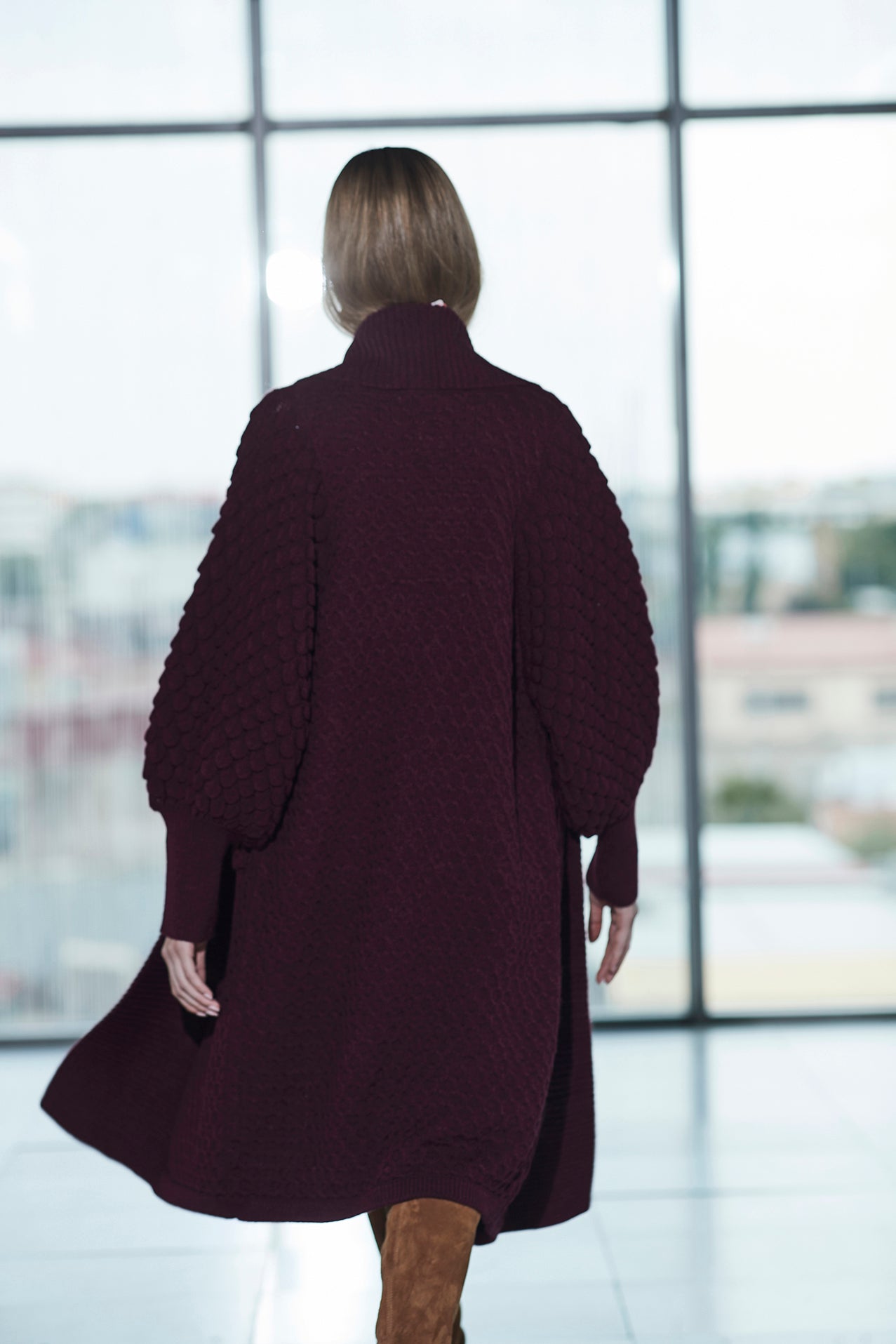 GENEVIEVE LONG BURGUNDY CARDIGAN 