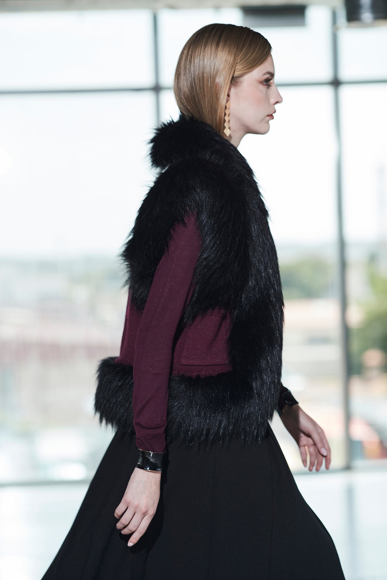 FLEUR BURGUNDY JACQUARD VEST