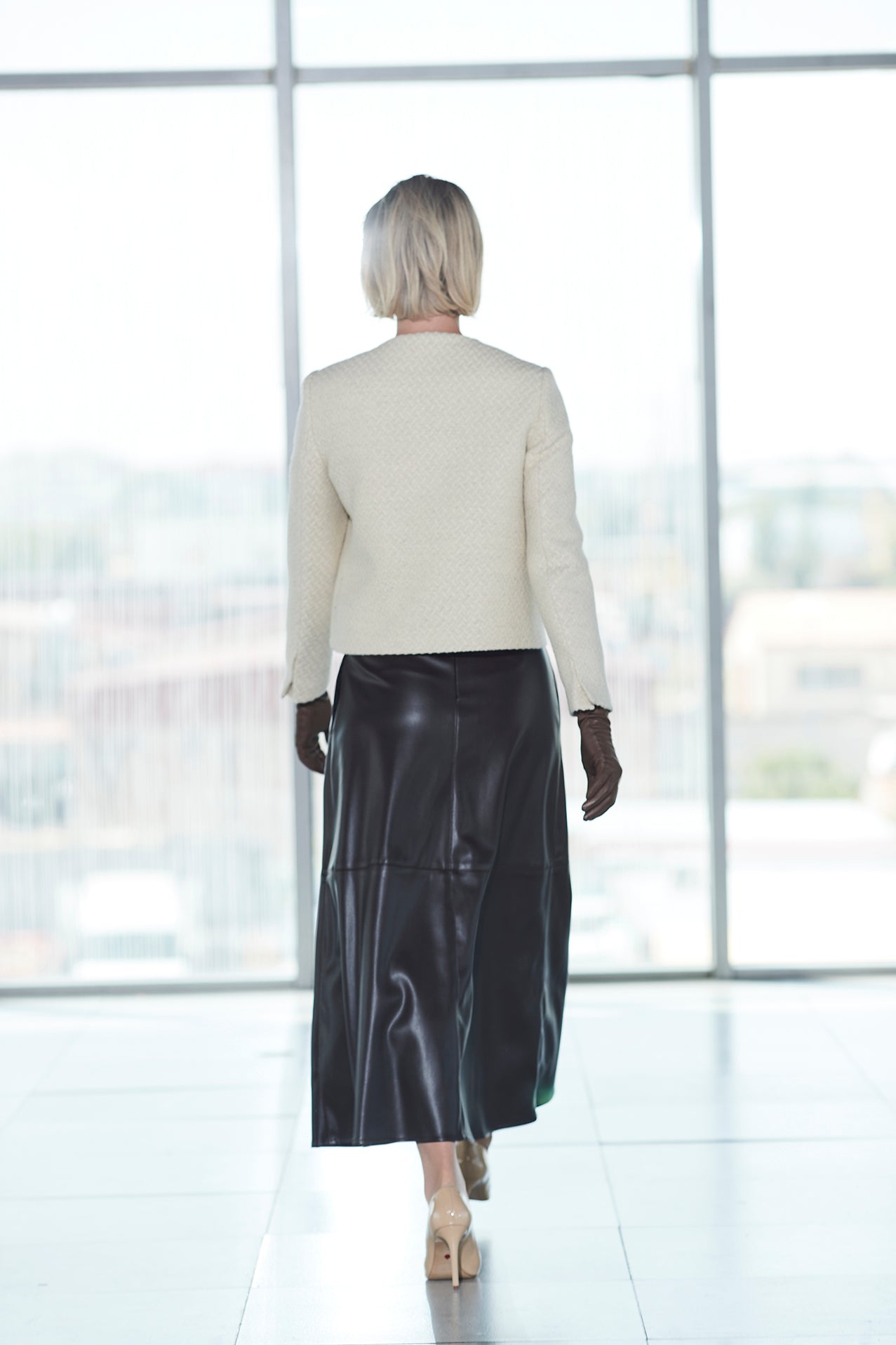 EVELYN SAPPHIRE CROPPED BLAZER