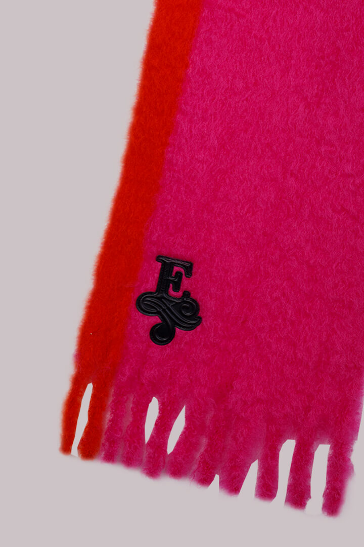 TWO-COLOR VERTICAL STRIPED SCARF