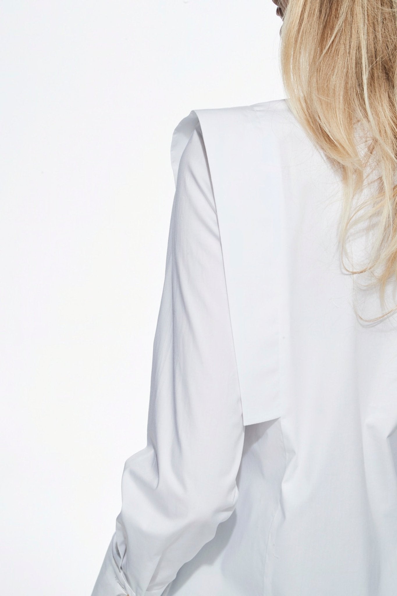 PIN - TUCK SHIRT WITH SMOCKED NECK - THE EXTREME COLLECTION