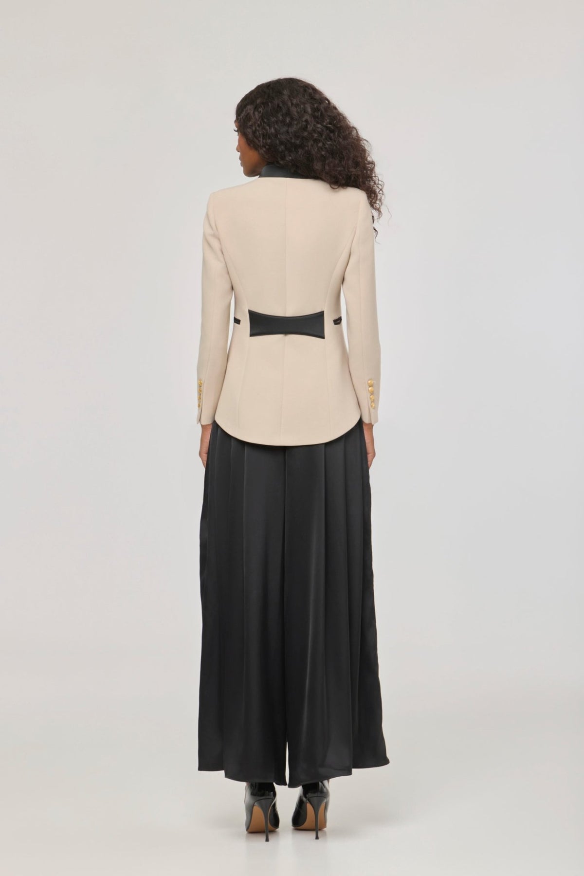 Renata Love Gold Beige Embroidered Blazer - Limited Edition - THE EXTREME COLLECTION