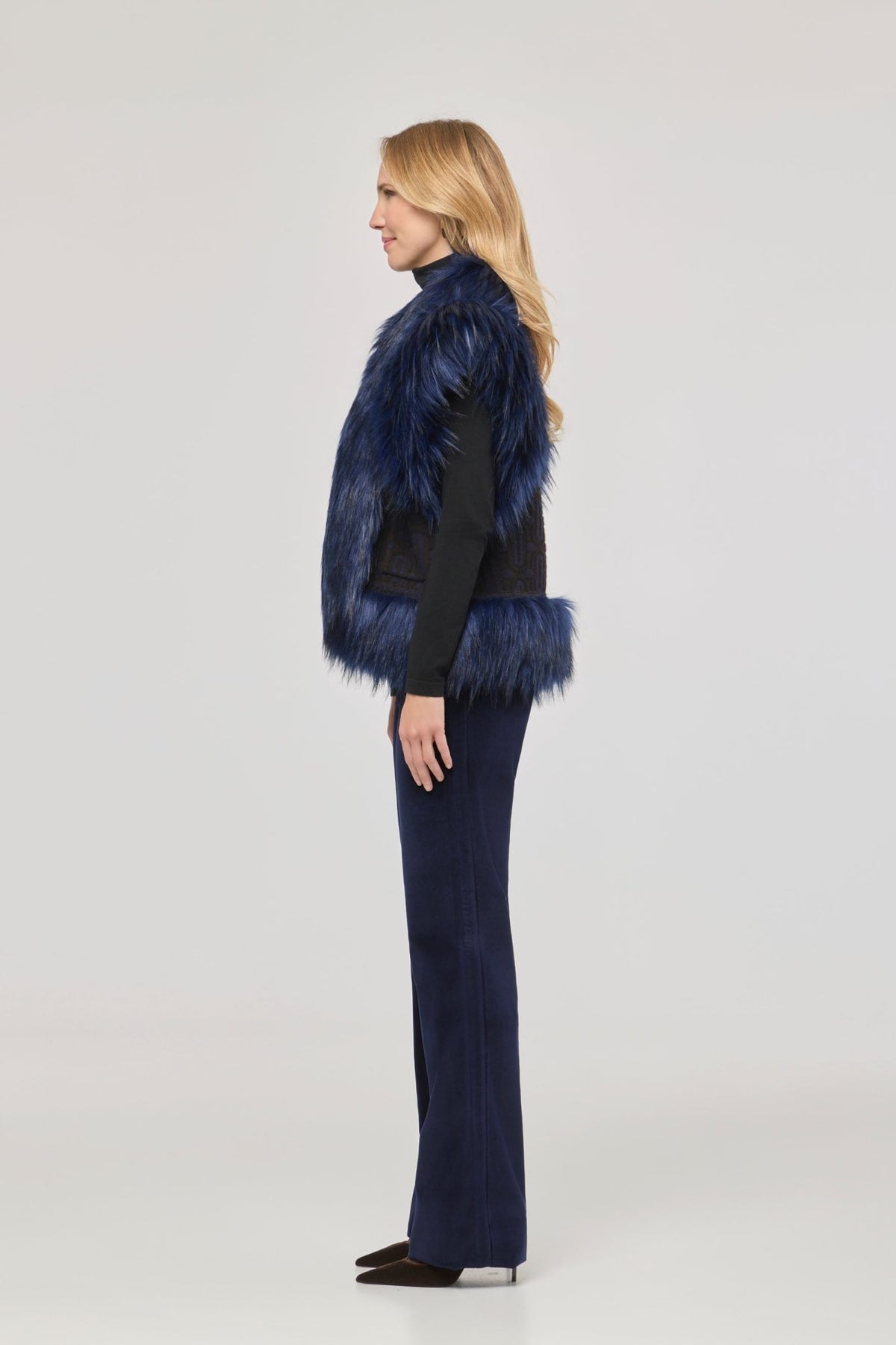 Theodoro Knit Vest with Faux Fur - Limited Edition - THE EXTREME COLLECTION